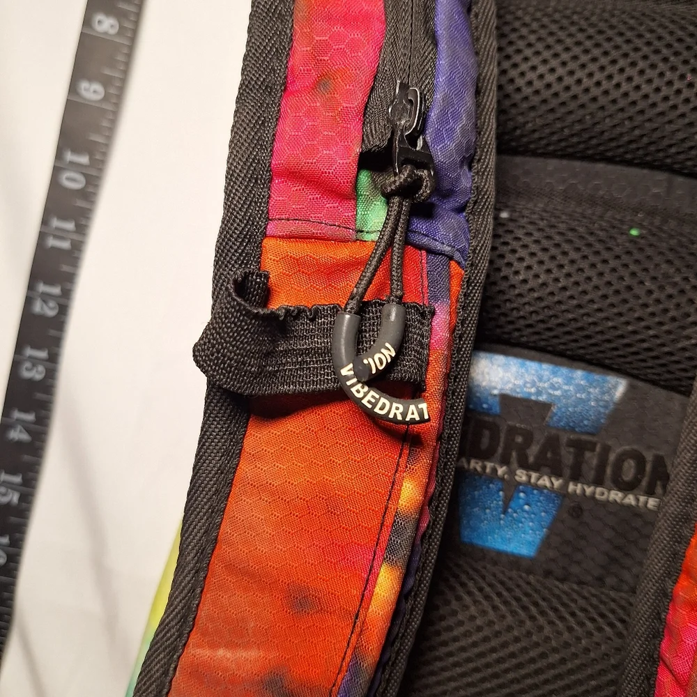 Vibedration Hydration Backpack w/o bladder - Rainbow Tie Dye